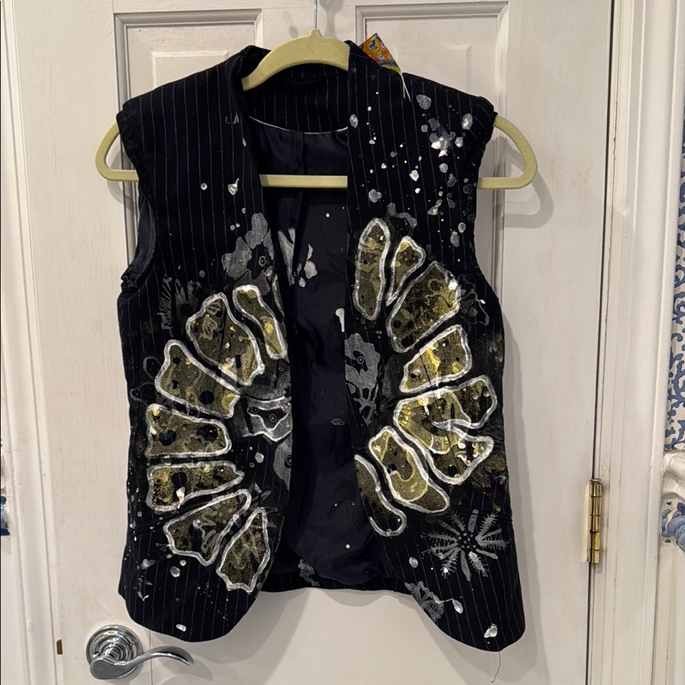 Unique Black and Gold Vest